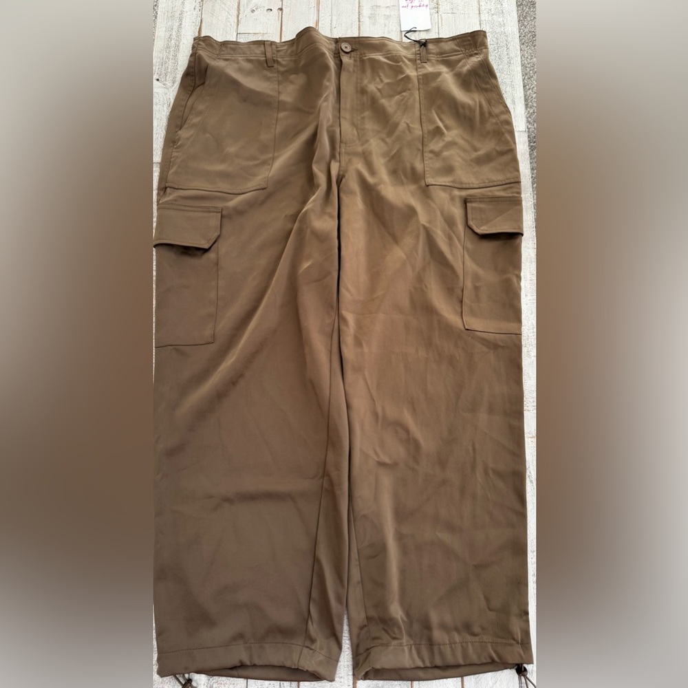 Vanilla Star Women’s Tan Cargo Pants
